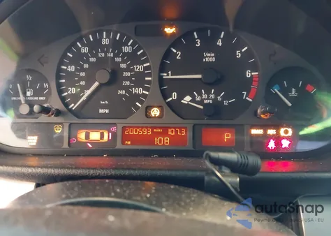 2003 BMW 325Xi from USA, damaged, VIN WBAEU33413PH90673